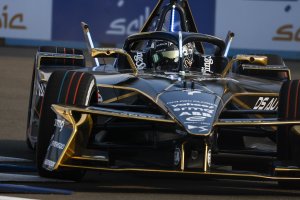 Maximilian Günther racing in the 2025 Jakarta E-Prix